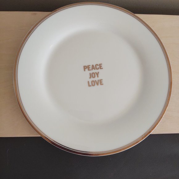 Williams Sonoma 4 Holiday Plates - Picture 1 of 2